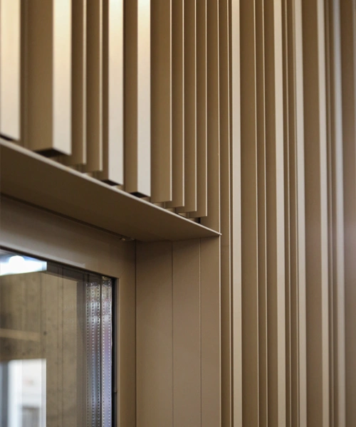 afwerking rond het raam