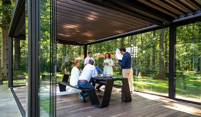 Bij wond afbreken An aluminum pergola - enjoy outdoor living | Renson