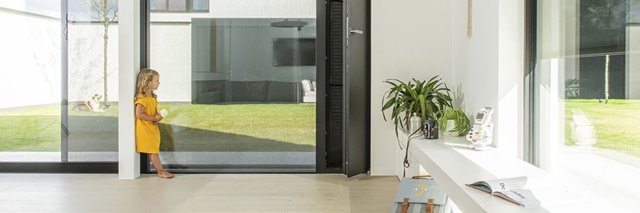 hero-image-campaign-summer-b2b