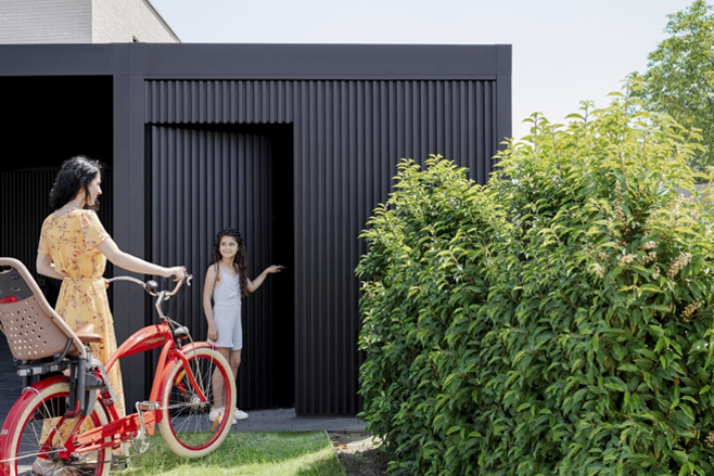 Carport with aluminium storage