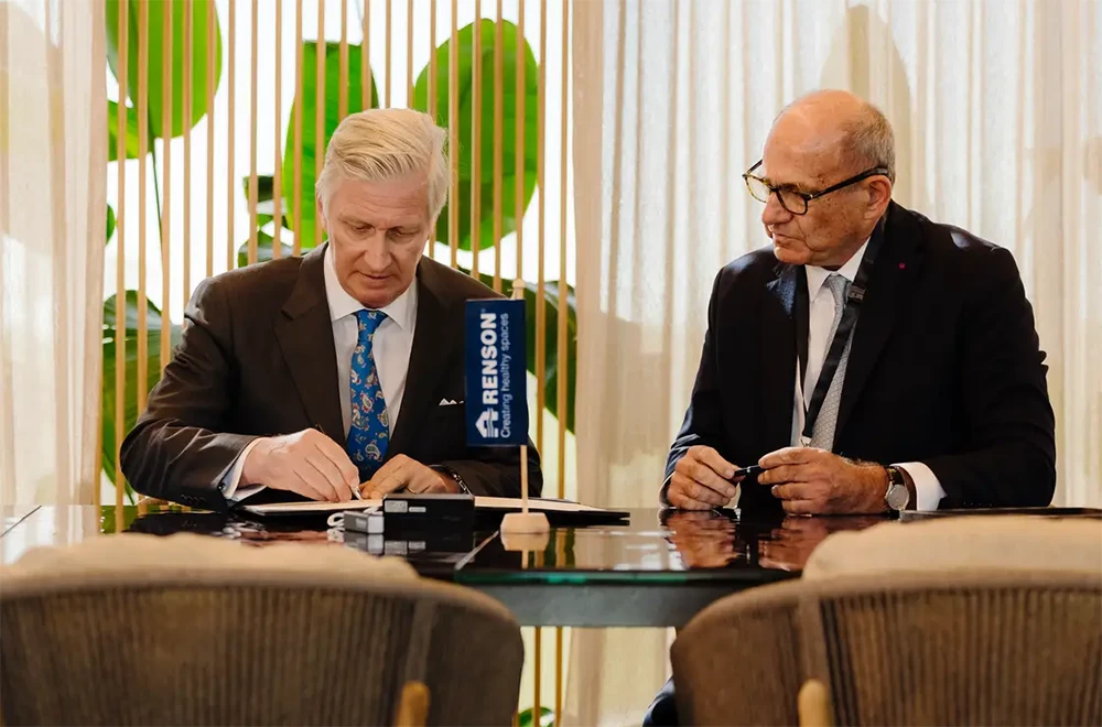 Koning Filip bezoekt Renson